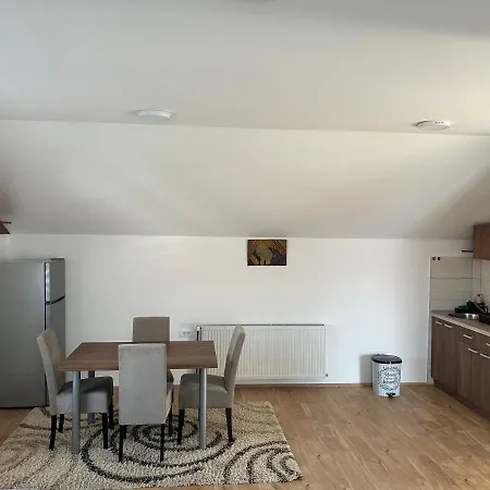 Διαμέρισμα Dunja *