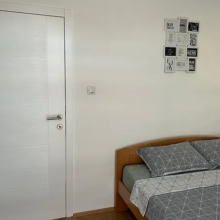 Διαμέρισμα Dunja